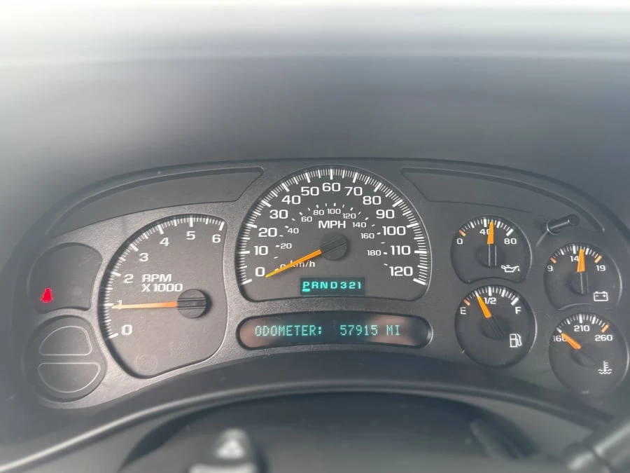 2005 GMC Sierra 2nd Gen - Image 7 of 12