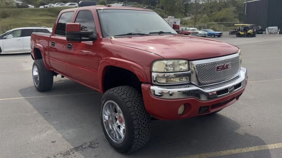 2005 GMC Sierra 2nd Gen - Image 6 of 12