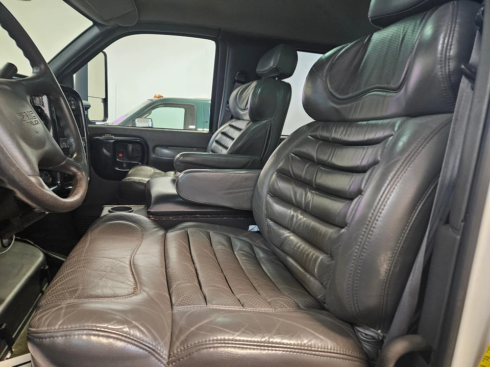 2005 GMC TopKick - Image 20 of 31