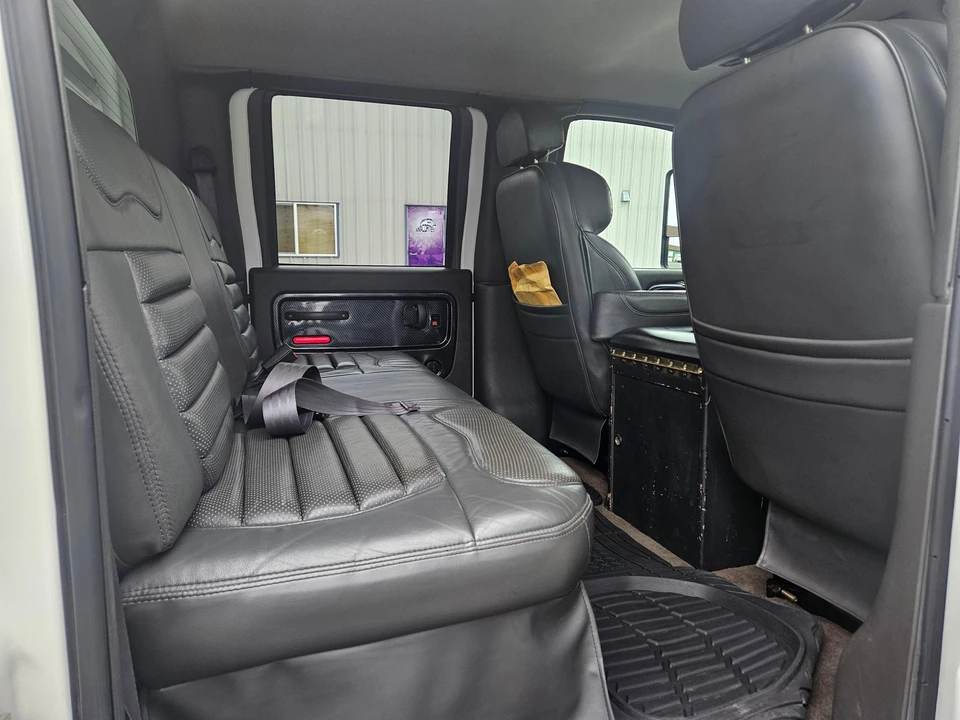 2005 GMC TopKick - Image 23 of 31