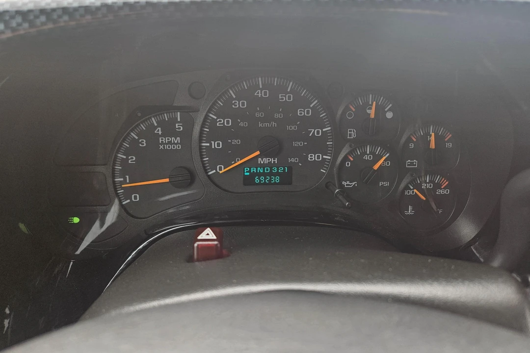 2005 GMC TopKick - Image 19 of 31