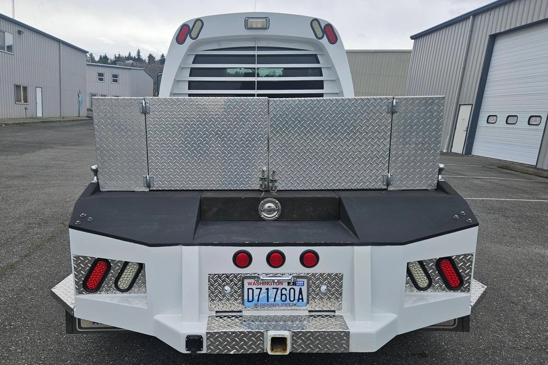 2005 GMC TopKick - Image 5 of 31