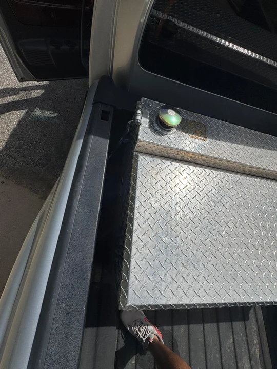 2005 GMC TopKick - Image 21 of 31