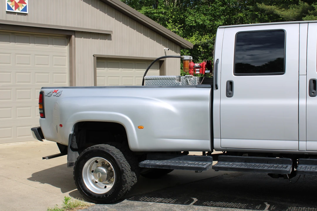 2005 GMC TopKick - Image 27 of 31
