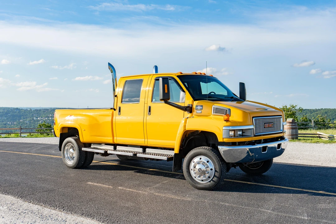 2005 GMC TopKick - Image 17 of 31