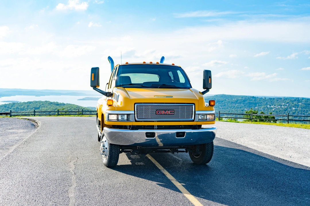 2005 GMC TopKick - Image 20 of 31