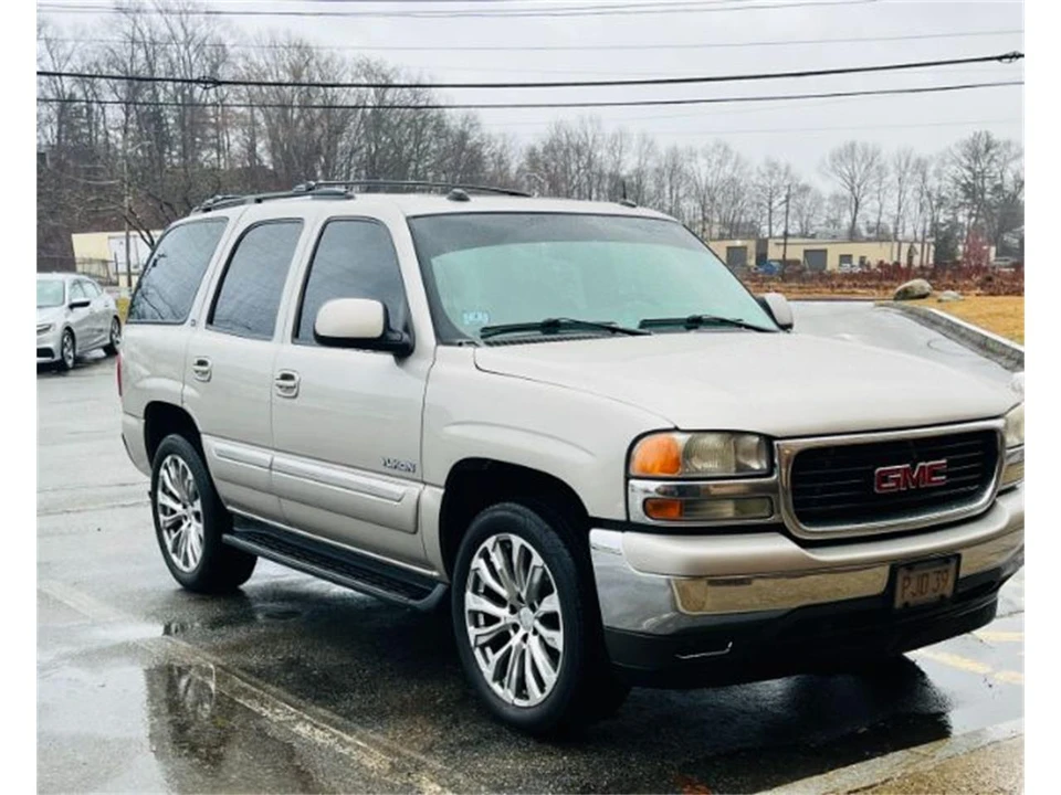 2005 GMC Yukon 2nd Gen - Image 12 of 16