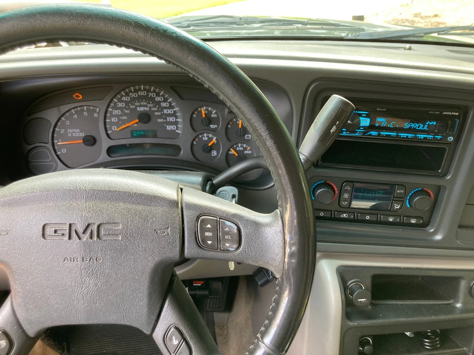 2005 Chevrolet Tahoe 2nd Gen - Image 3 of 11