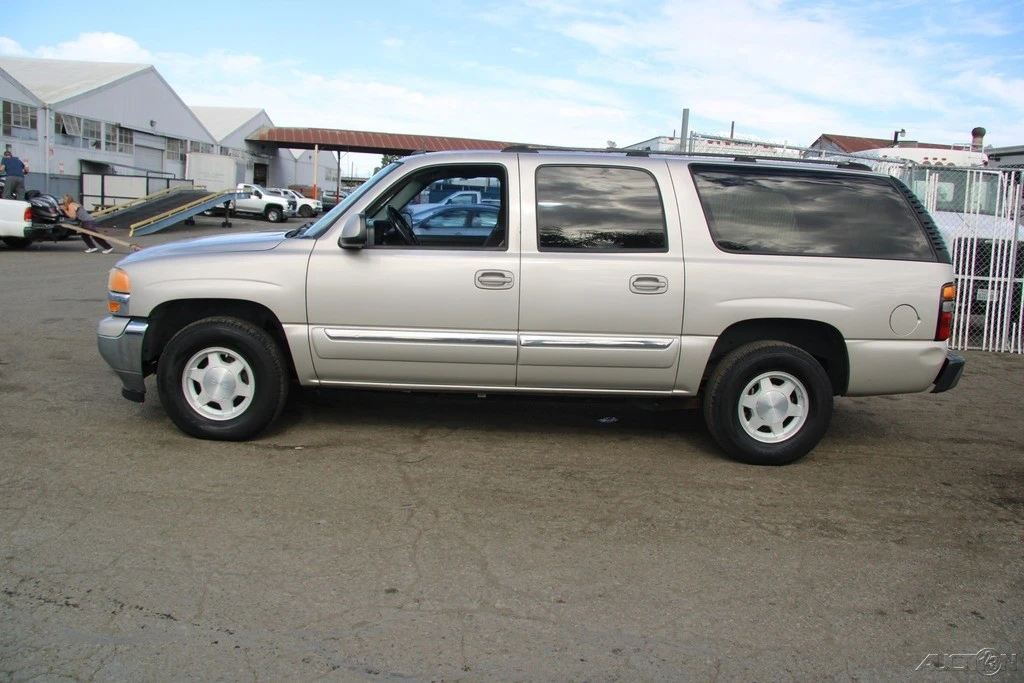 2005 GMC Yukon 2nd Gen - Image 7 of 21