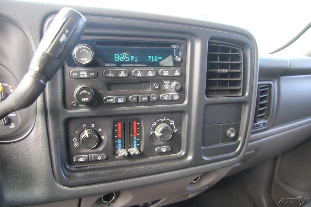 2005 GMC Yukon 2nd Gen - Image 16 of 21