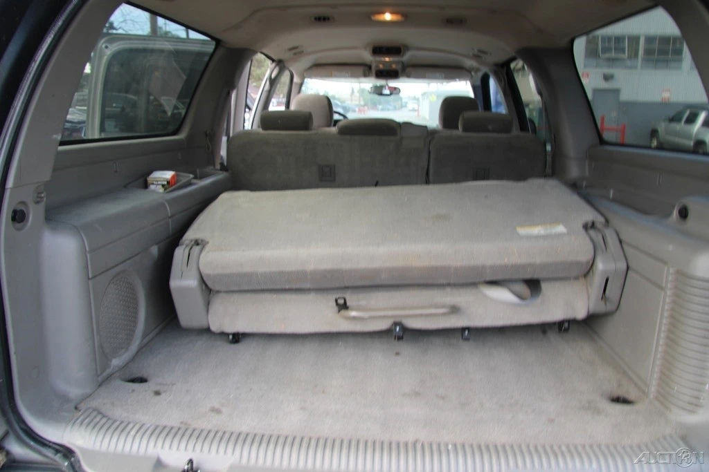 2005 GMC Yukon 2nd Gen - Image 19 of 21