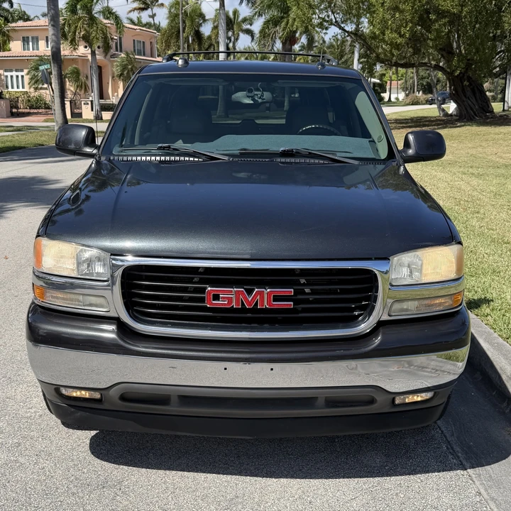 2005 GMC Yukon 2nd Gen - Image 4 of 31