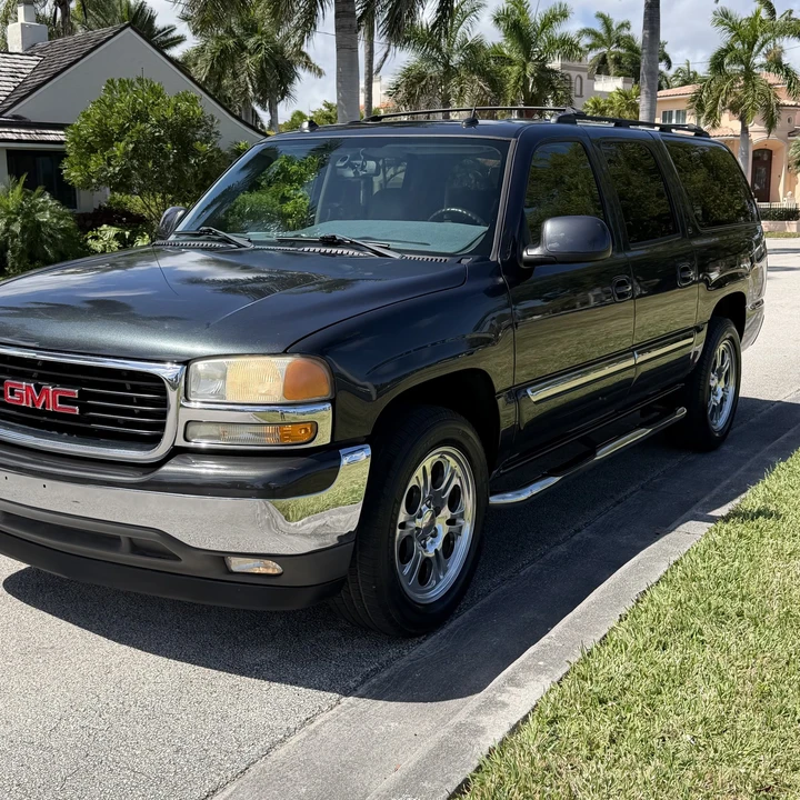 2005 GMC Yukon 2nd Gen - Image 5 of 31