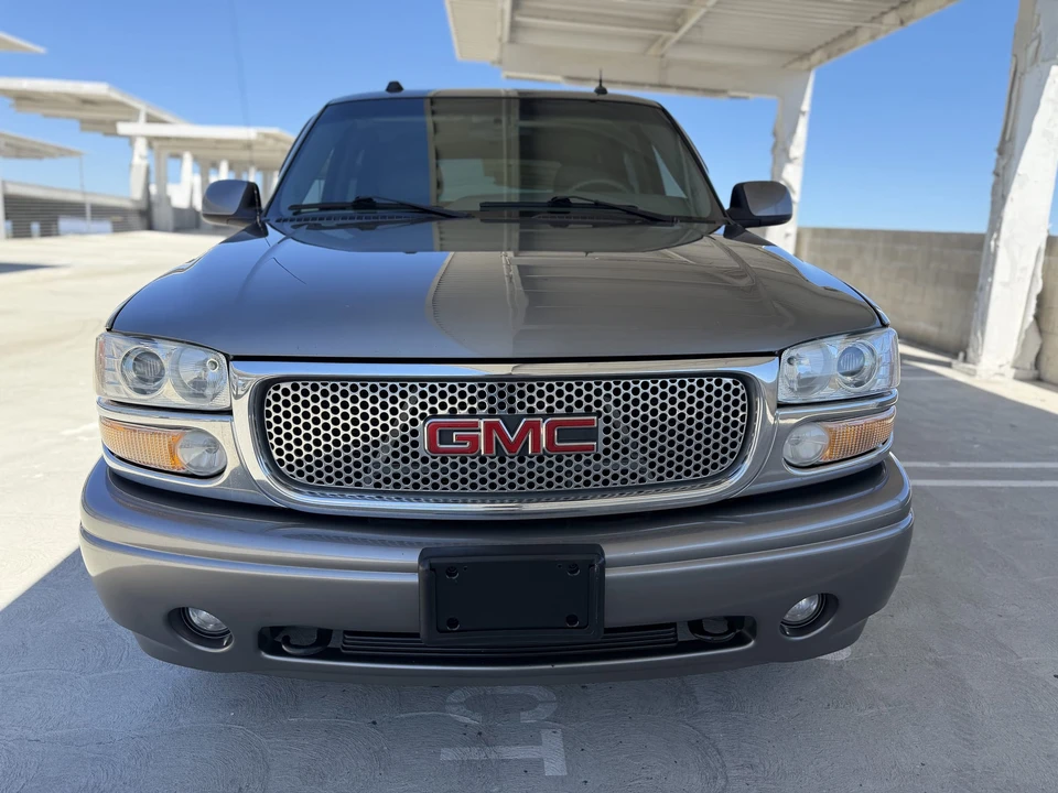 2005 GMC Yukon 2nd Gen - Image 24 of 31
