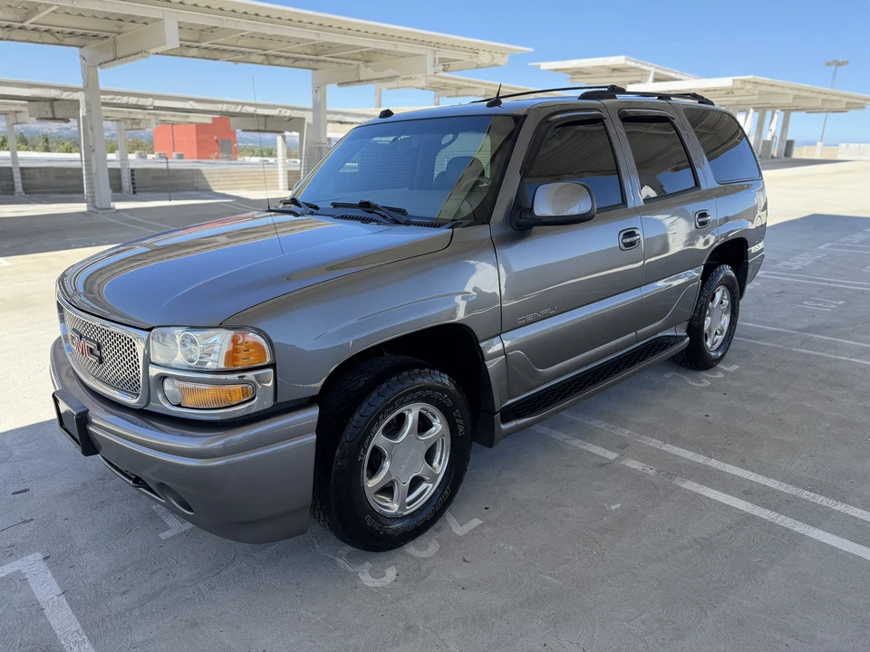 2005 GMC Yukon 2nd Gen - Image 8 of 31