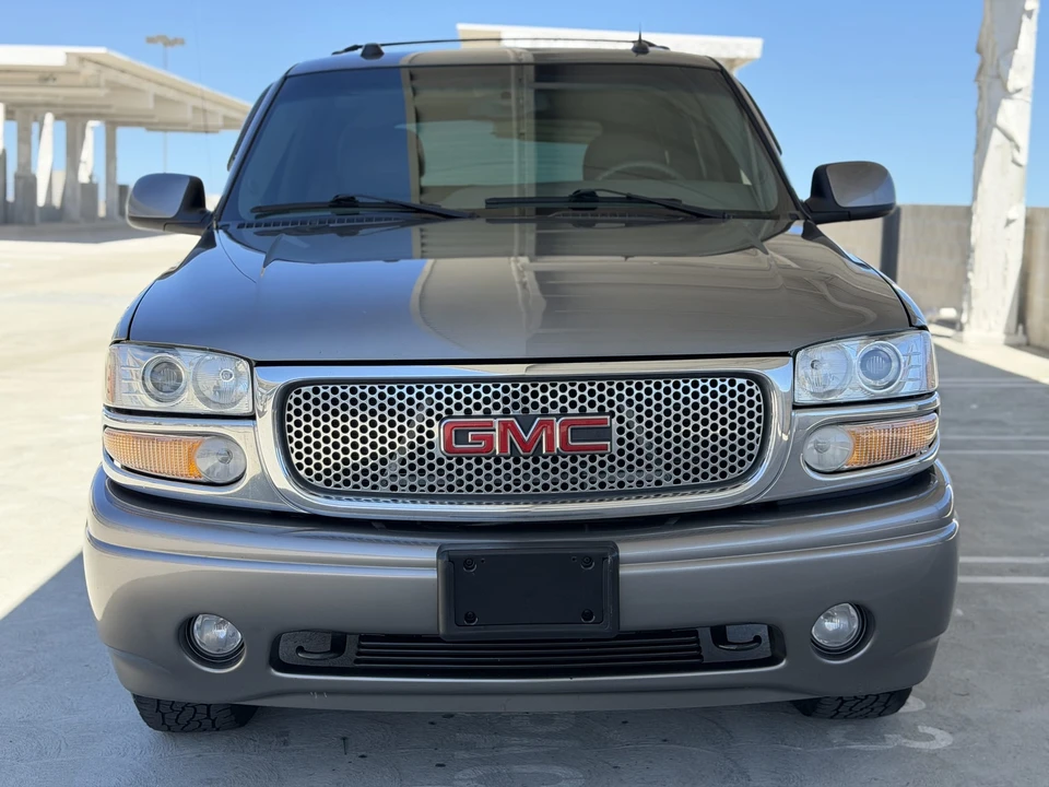 2005 GMC Yukon 2nd Gen - Image 26 of 31