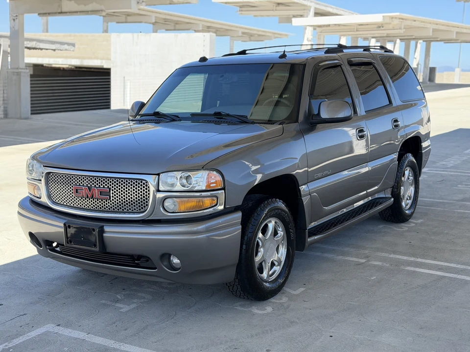 2005 GMC Yukon 2nd Gen - Image 13 of 31