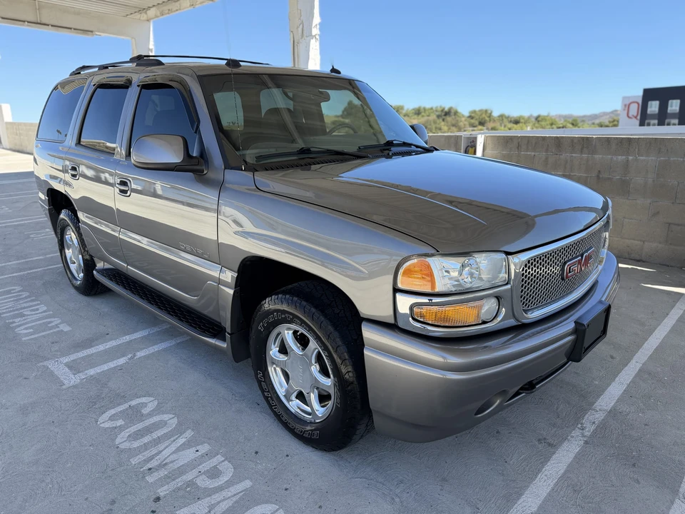 2005 GMC Yukon 2nd Gen - Image 30 of 31