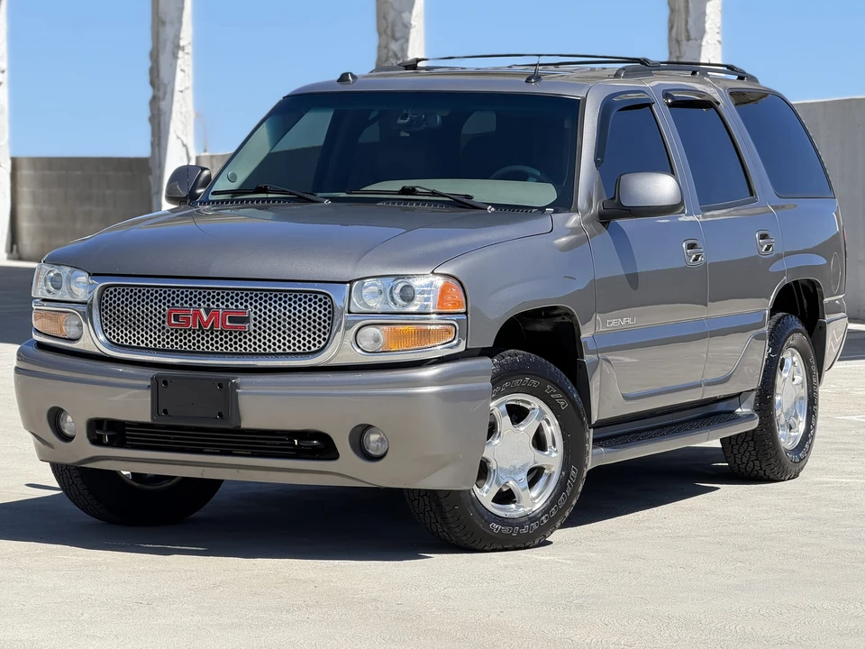 2005 GMC Yukon 2nd Gen - Image 7 of 31