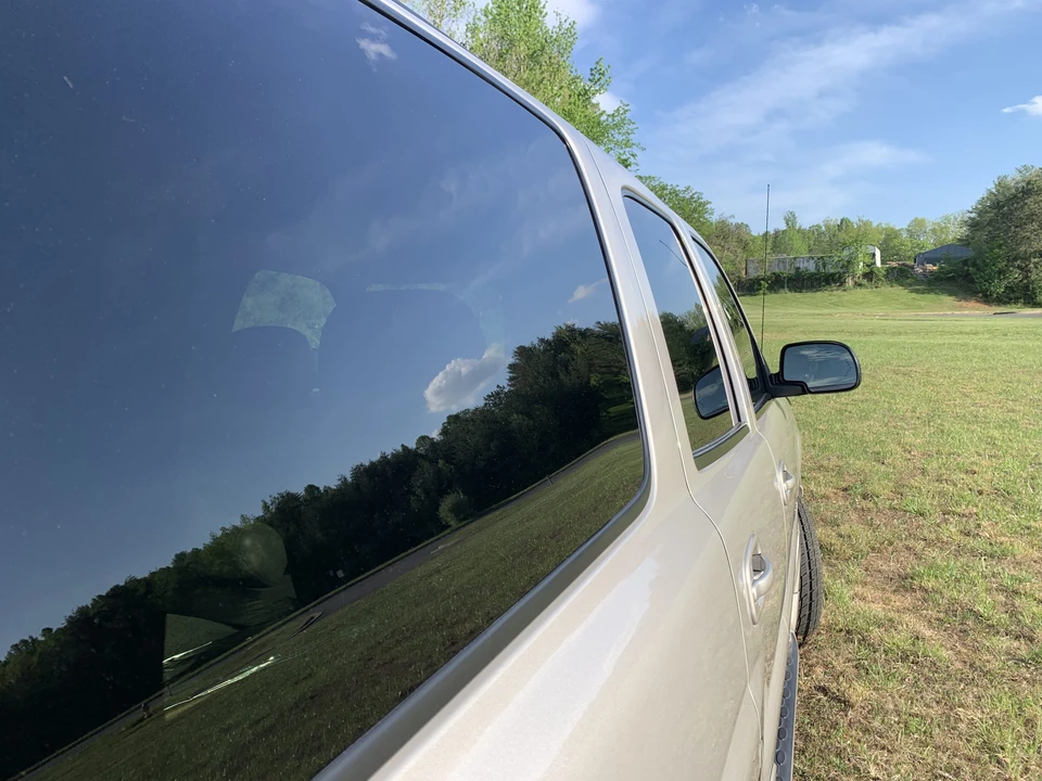 2005 GMC Yukon 2nd Gen - Image 31 of 31