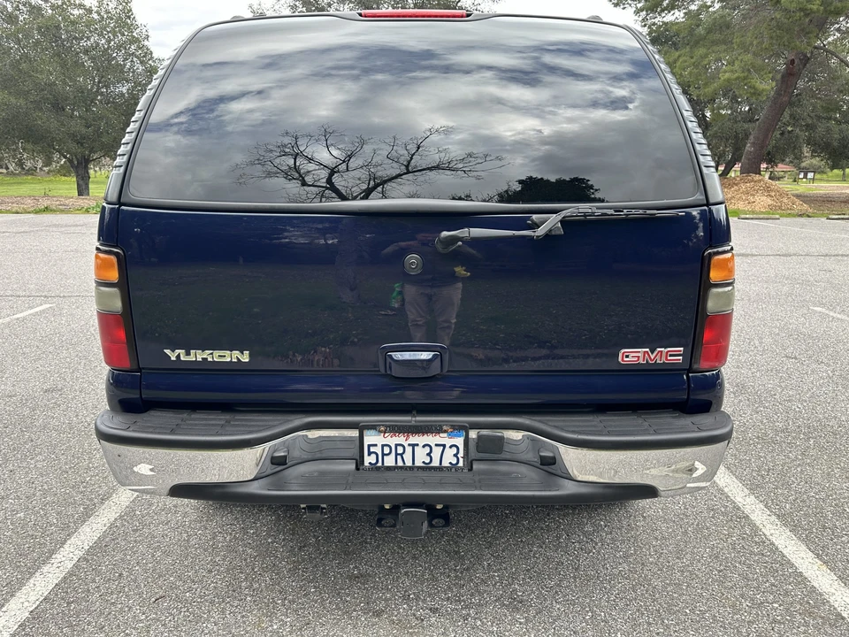 2005 GMC Yukon 2nd Gen - Image 23 of 31