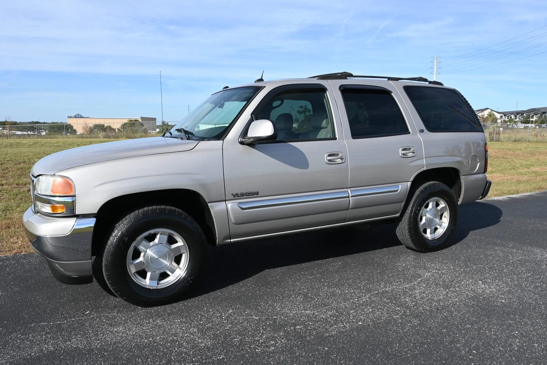 2005 GMC Yukon 2nd Gen - Image 6 of 31