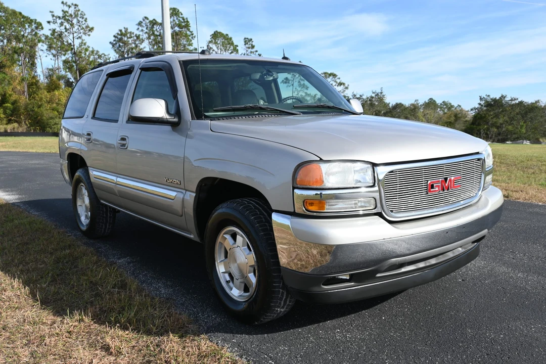 2005 GMC Yukon 2nd Gen - Image 24 of 31