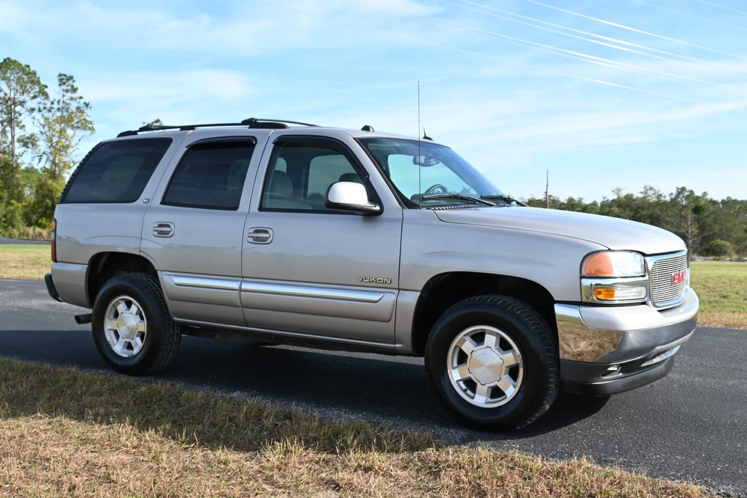 2005 GMC Yukon 2nd Gen - Image 22 of 31