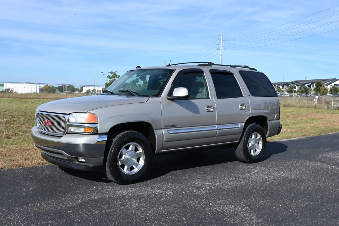 2005 GMC Yukon 2nd Gen - Image 5 of 31