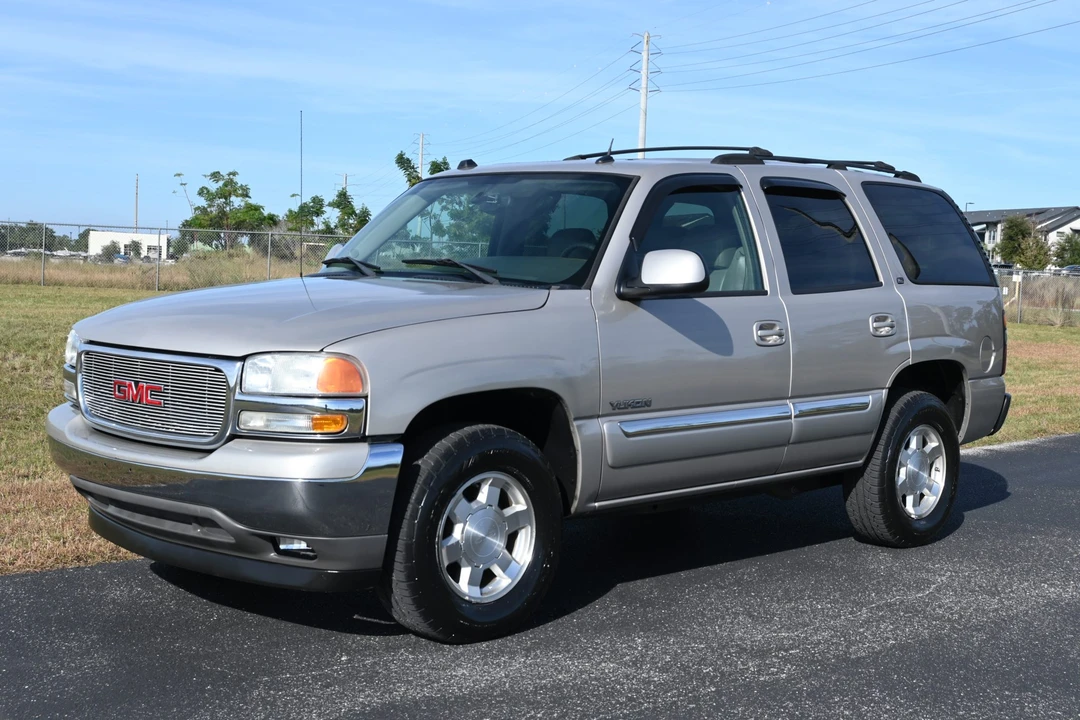 2005 GMC Yukon 2nd Gen - Image 4 of 31