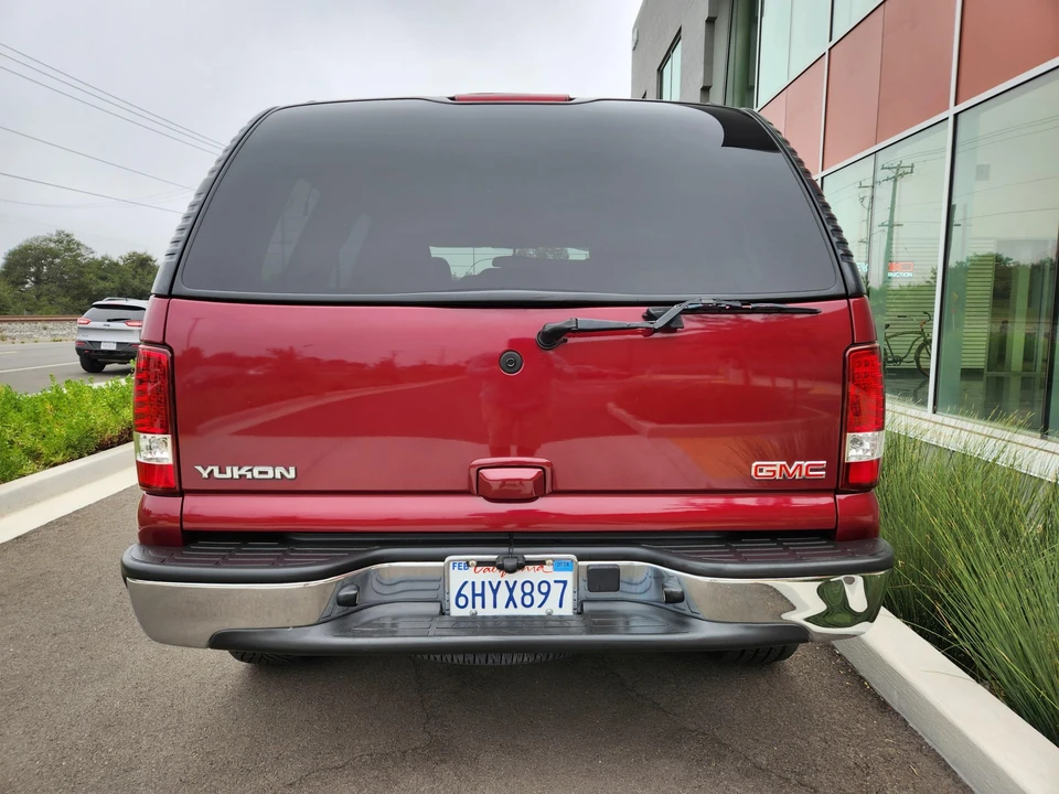 2005 GMC Yukon 2nd Gen - Image 23 of 31