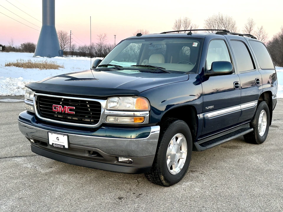 2005 GMC Yukon 2nd Gen - Image 5 of 31