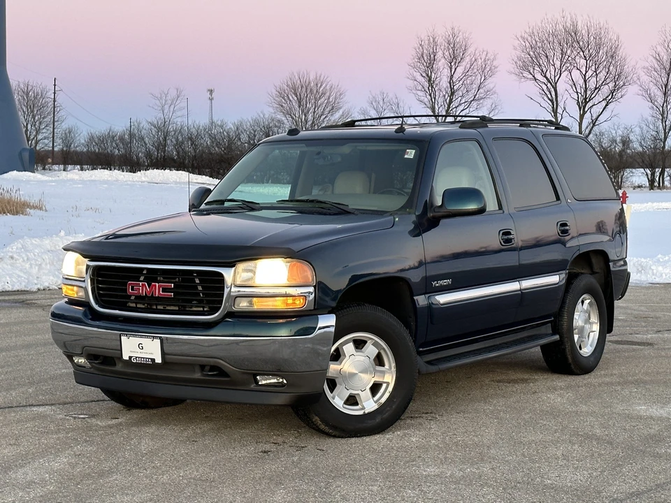 2005 GMC Yukon 2nd Gen - Image 11 of 31