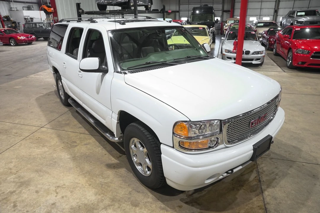 2005 GMC Yukon 2nd Gen - Image 14 of 21