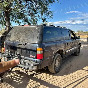 2005 GMC Yukon XL 1500 SLE Sport Utility 4D