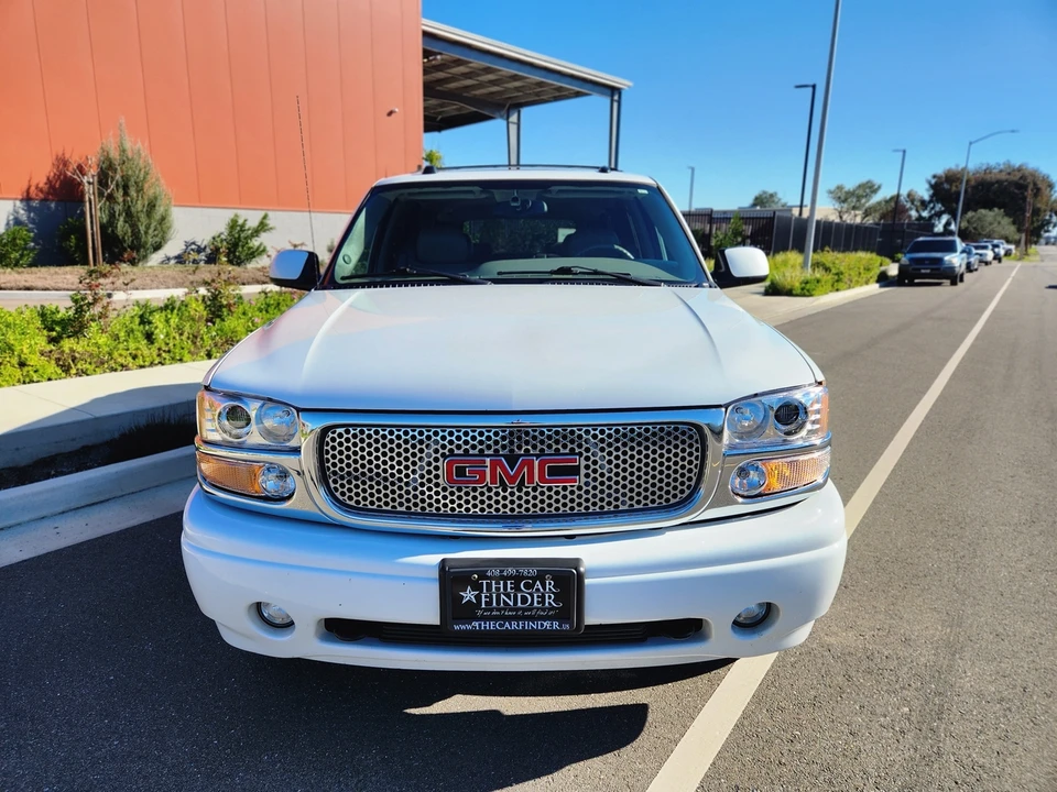 2005 GMC Yukon 2nd Gen - Image 31 of 31