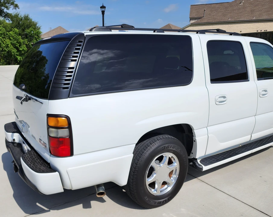 2005 GMC Yukon 3rd Gen - Image 30 of 31
