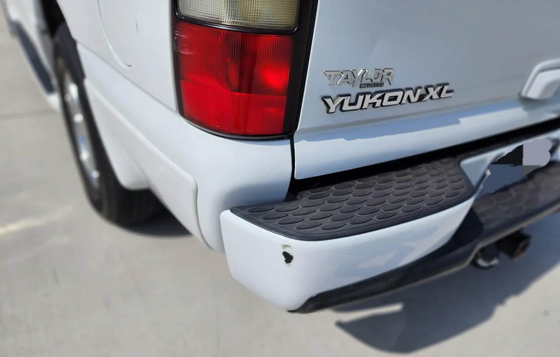 2005 GMC Yukon 3rd Gen - Image 25 of 31