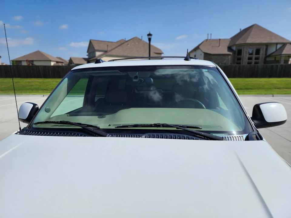 2005 GMC Yukon 3rd Gen - Image 19 of 31