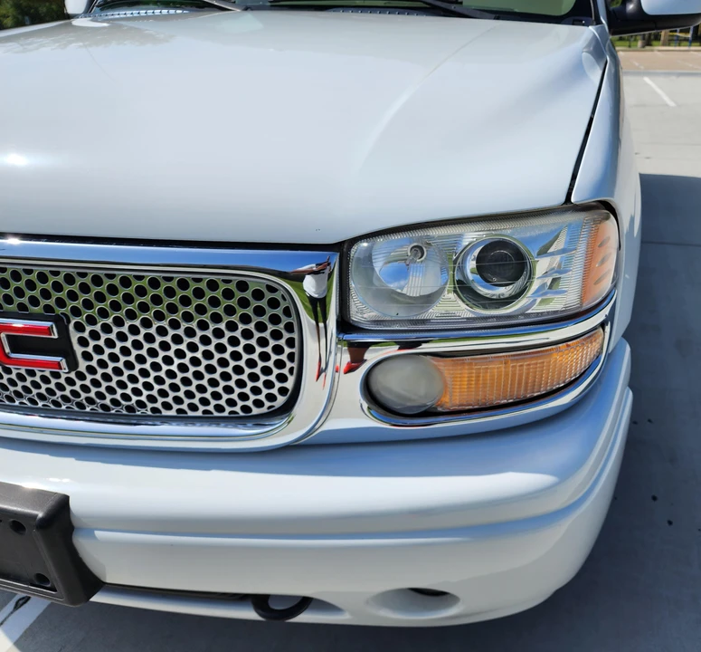 2005 GMC Yukon 3rd Gen - Image 17 of 31