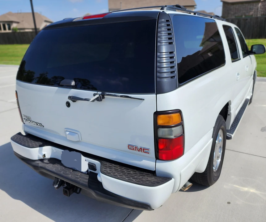 2005 GMC Yukon 3rd Gen - Image 29 of 31