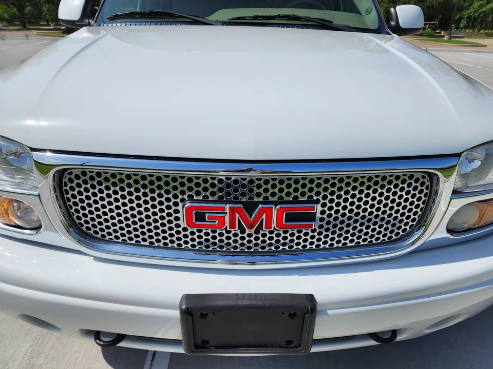 2005 GMC Yukon 3rd Gen - Image 16 of 31