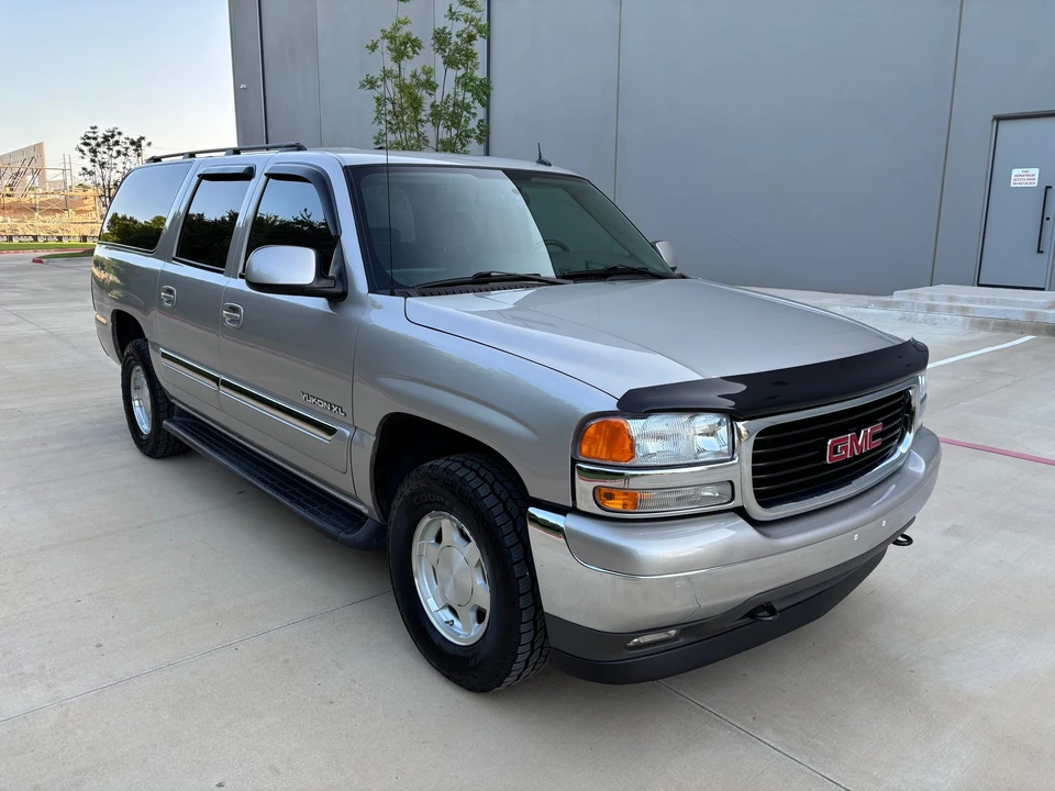 2005 GMC Yukon 2nd Gen - Image 8 of 31