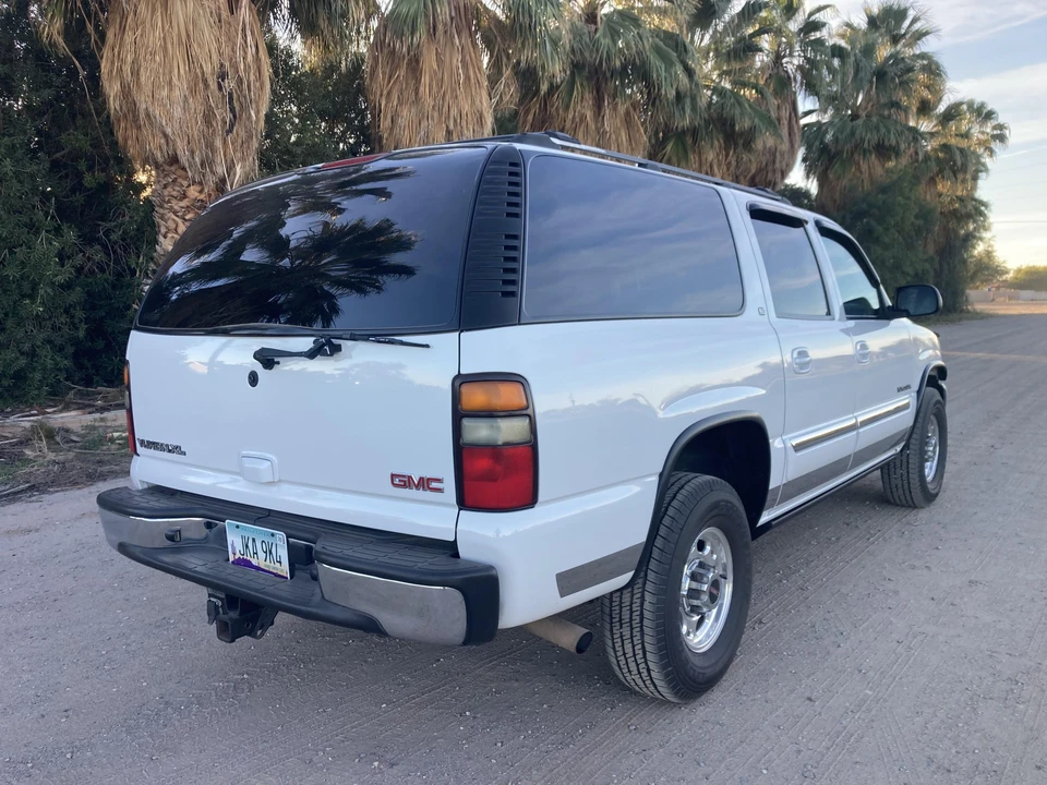 2005 GMC Yukon 2nd Gen - Image 9 of 31