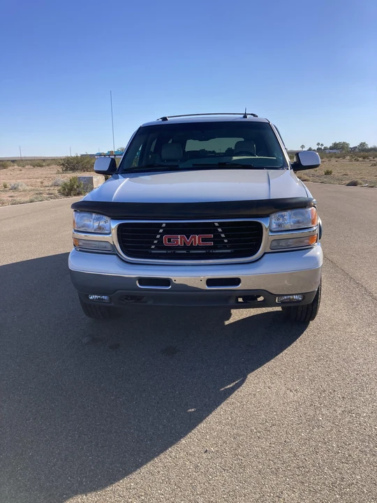 2005 GMC Yukon 2nd Gen - Image 12 of 31