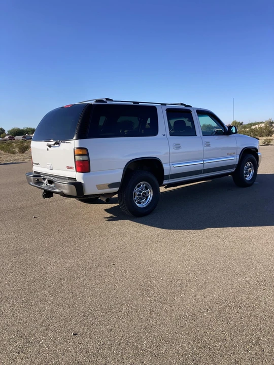 2005 GMC Yukon 2nd Gen - Image 16 of 31