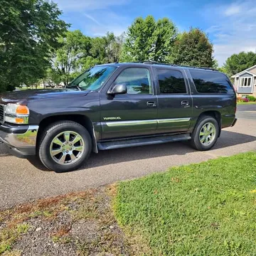 2005 GMC Yukon XL · SLT Sport Utility 4D