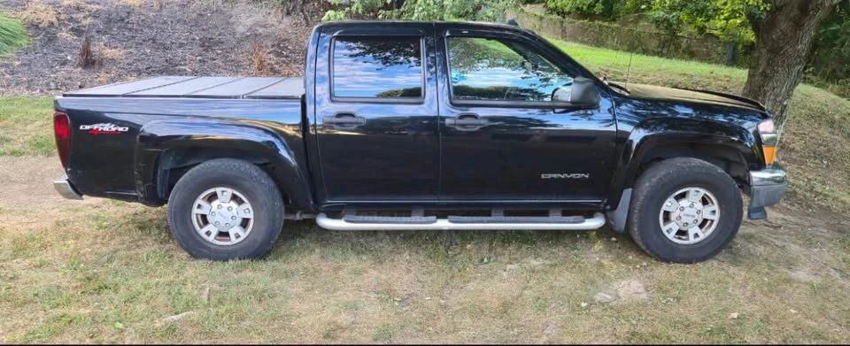 2005 GMC Canyon 1st Gen - Image 2 of 4