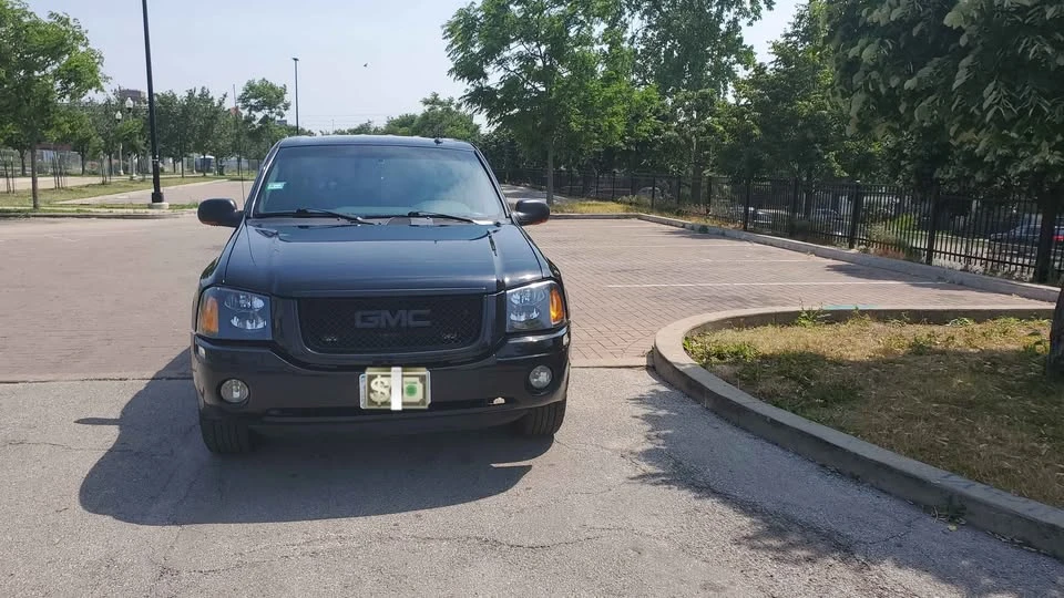 2005 GMC Envoy - Image 4 of 8