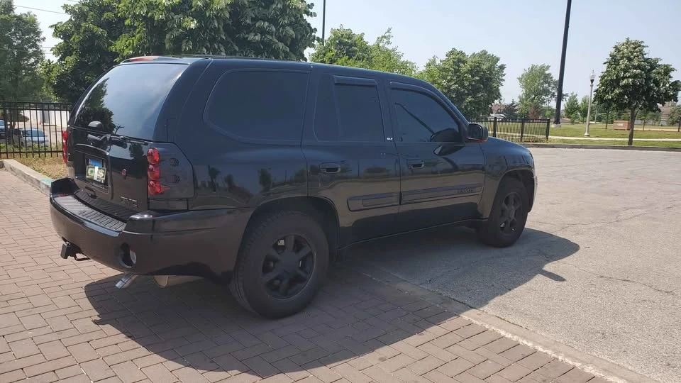 2005 GMC Envoy - Image 2 of 8